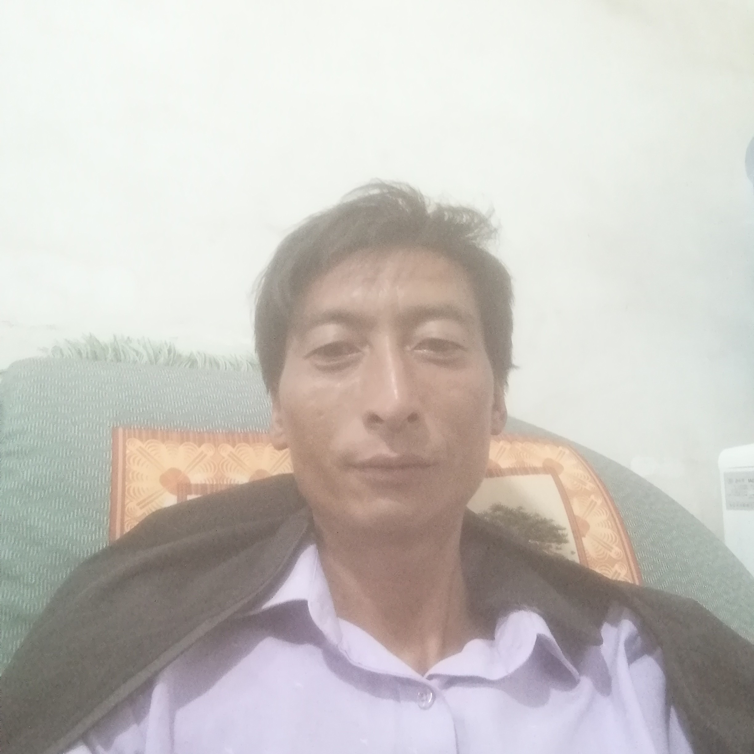 一个单人的照片