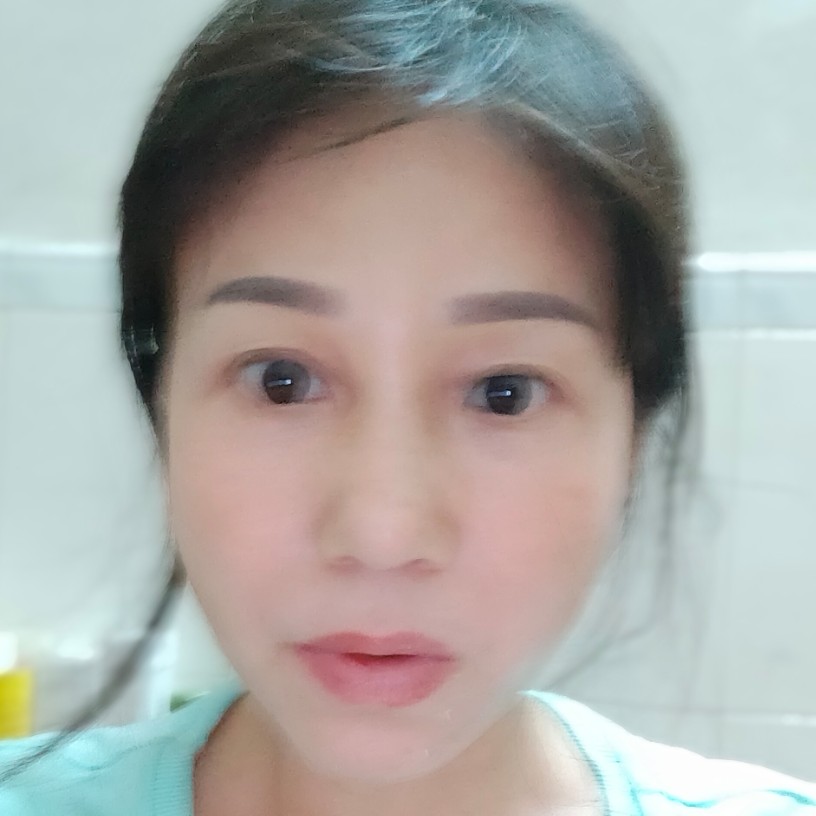 炎炎荣的照片