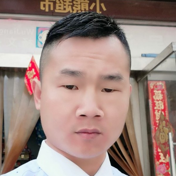甘志勇的照片