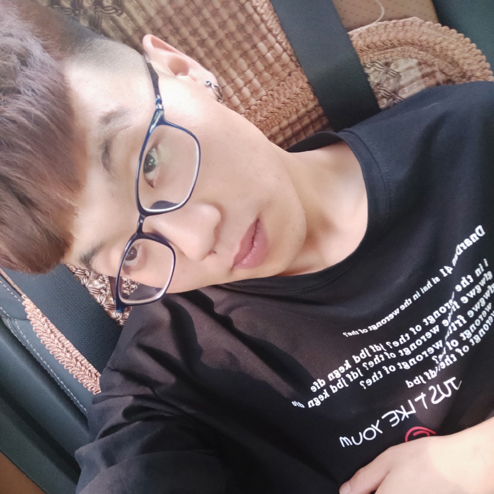 爱恨难舍的照片