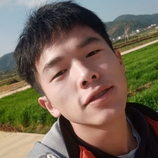 顾谂的照片