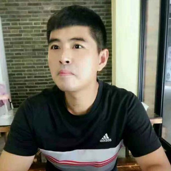 优美打向日葵的照片