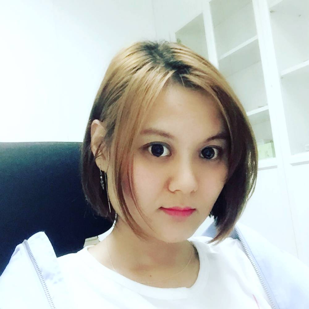 可悠的照片