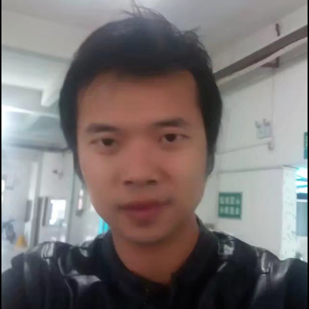 小鸭子凝眸正直的照片