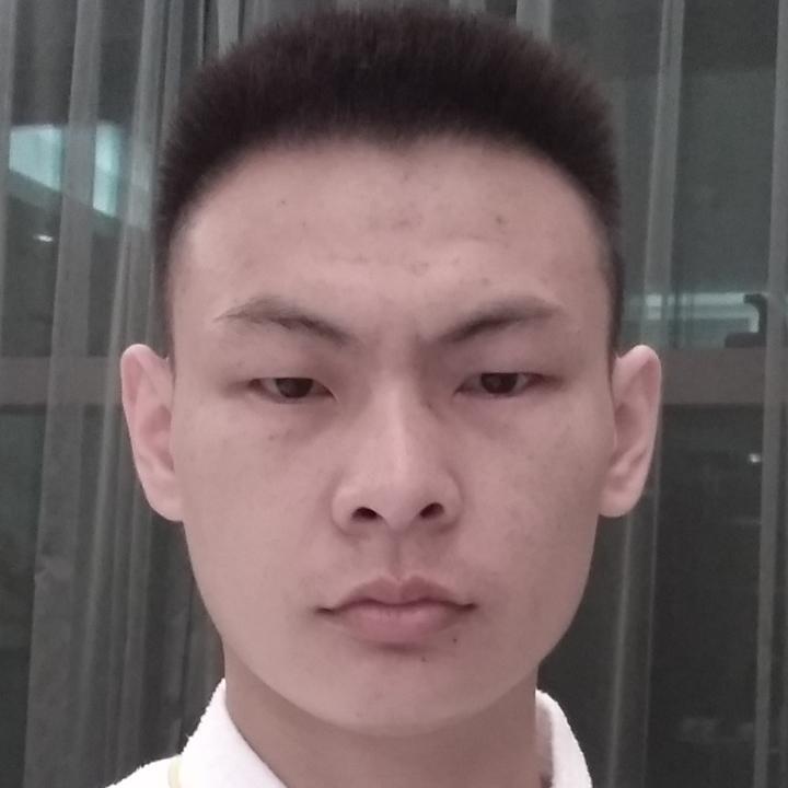 何亚枫的照片