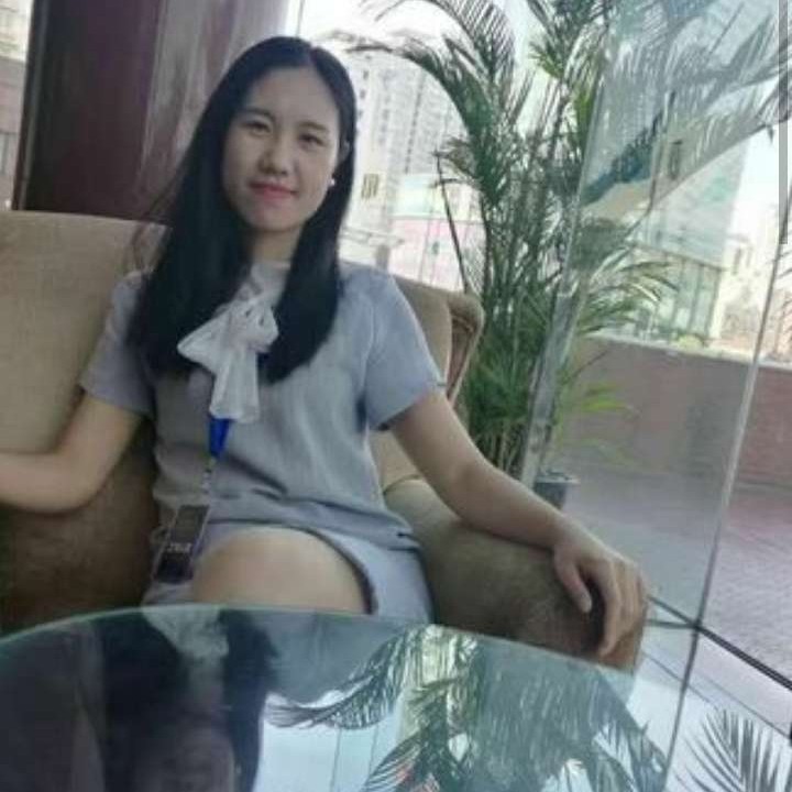 诗晴梦幻水晶的照片