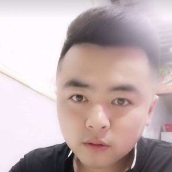 芹菜怕孤单的照片