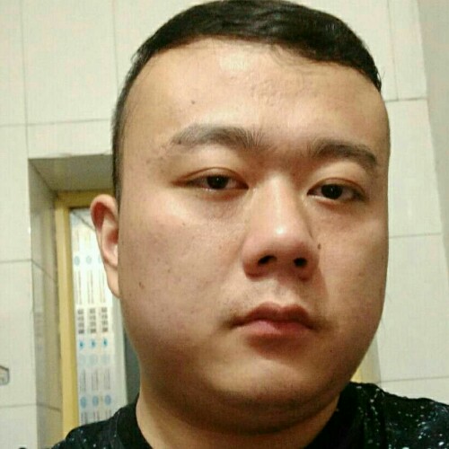 伍鑫的照片