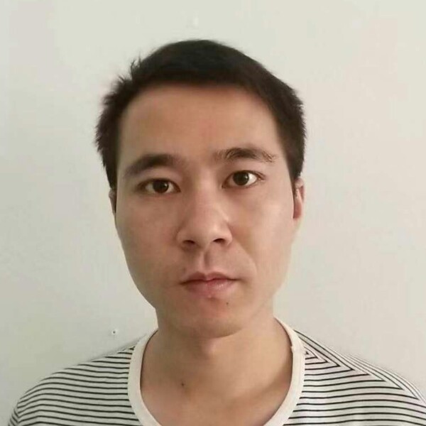 彼年踢月光的照片