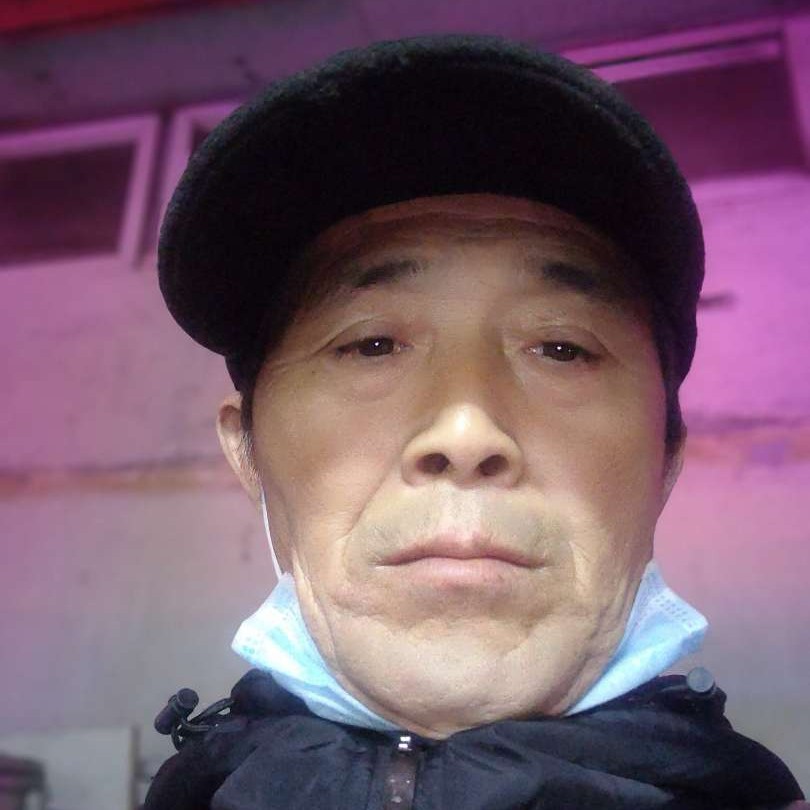 电话迎单身的照片