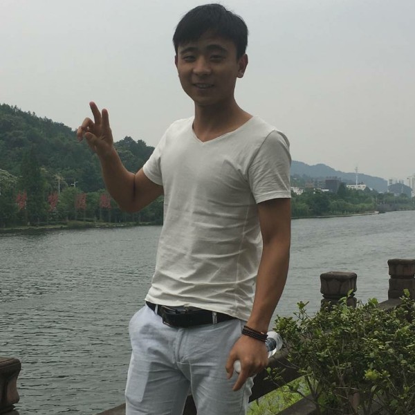 –尘世美的照片