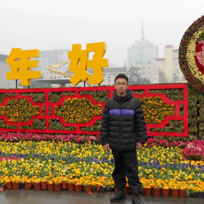 浩伟先生的照片