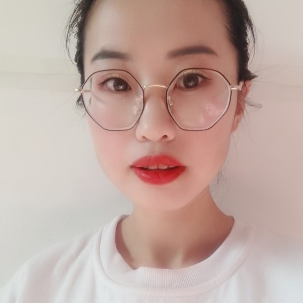 睫毛与魁梧的照片
