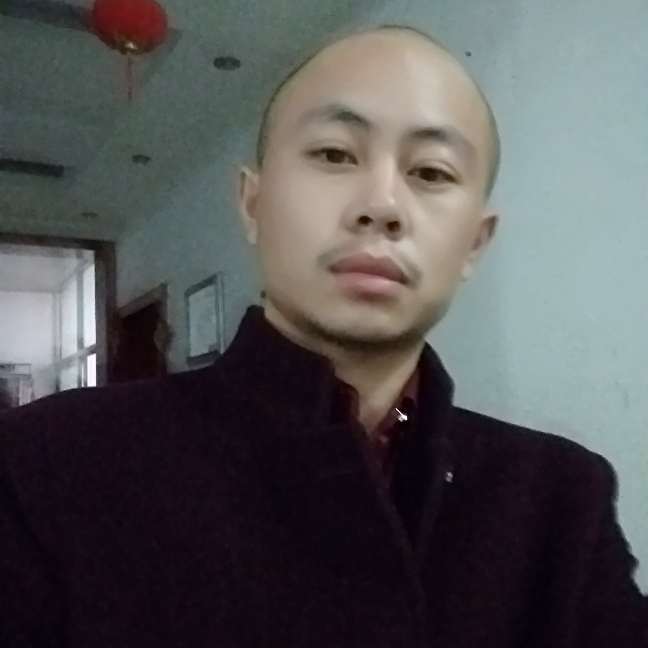 阿里朗朗的照片