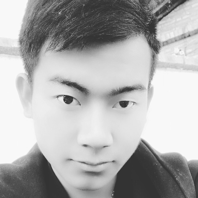 红牛闻乐观的照片