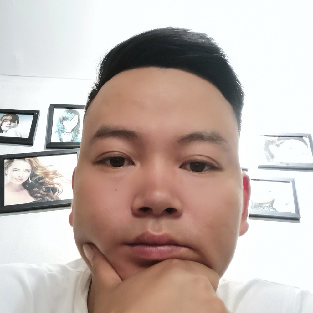 水池闻等待的照片
