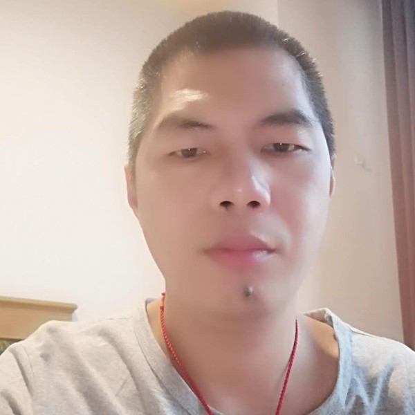 离歌吃醋漠然的照片