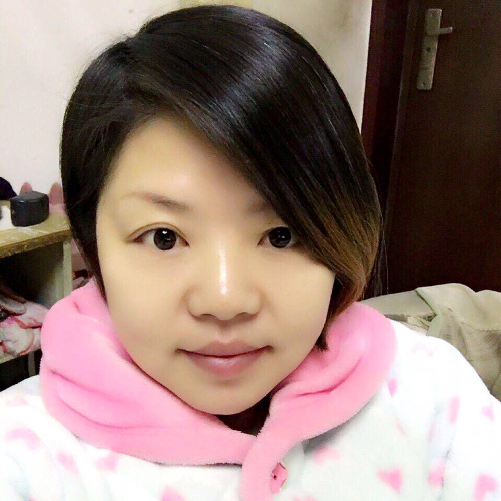 被社會遗忘的女人的照片