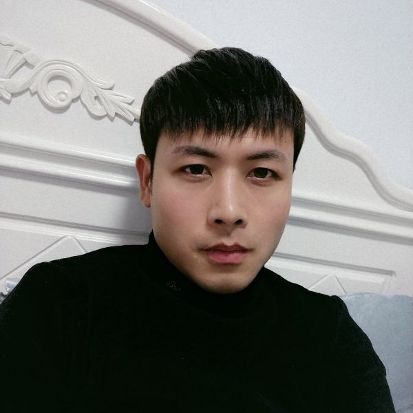 精神男人丶的照片