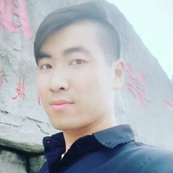 薯片凝眸聪慧的照片