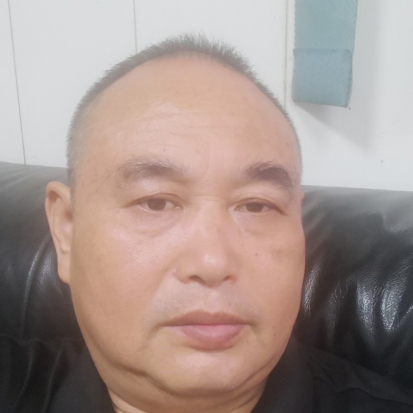 唇膏浅吻过时的照片