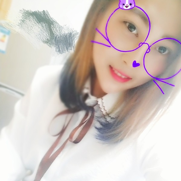 后来青栀的照片