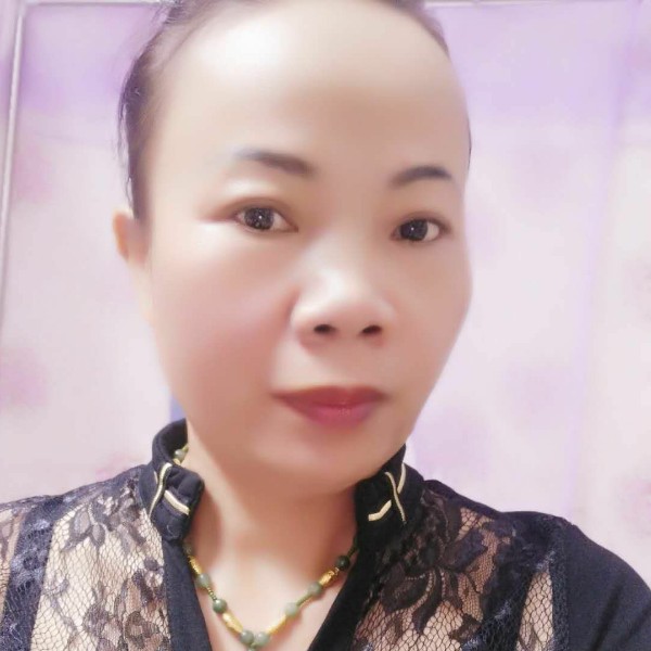 小苹果酷炫说玫瑰的照片