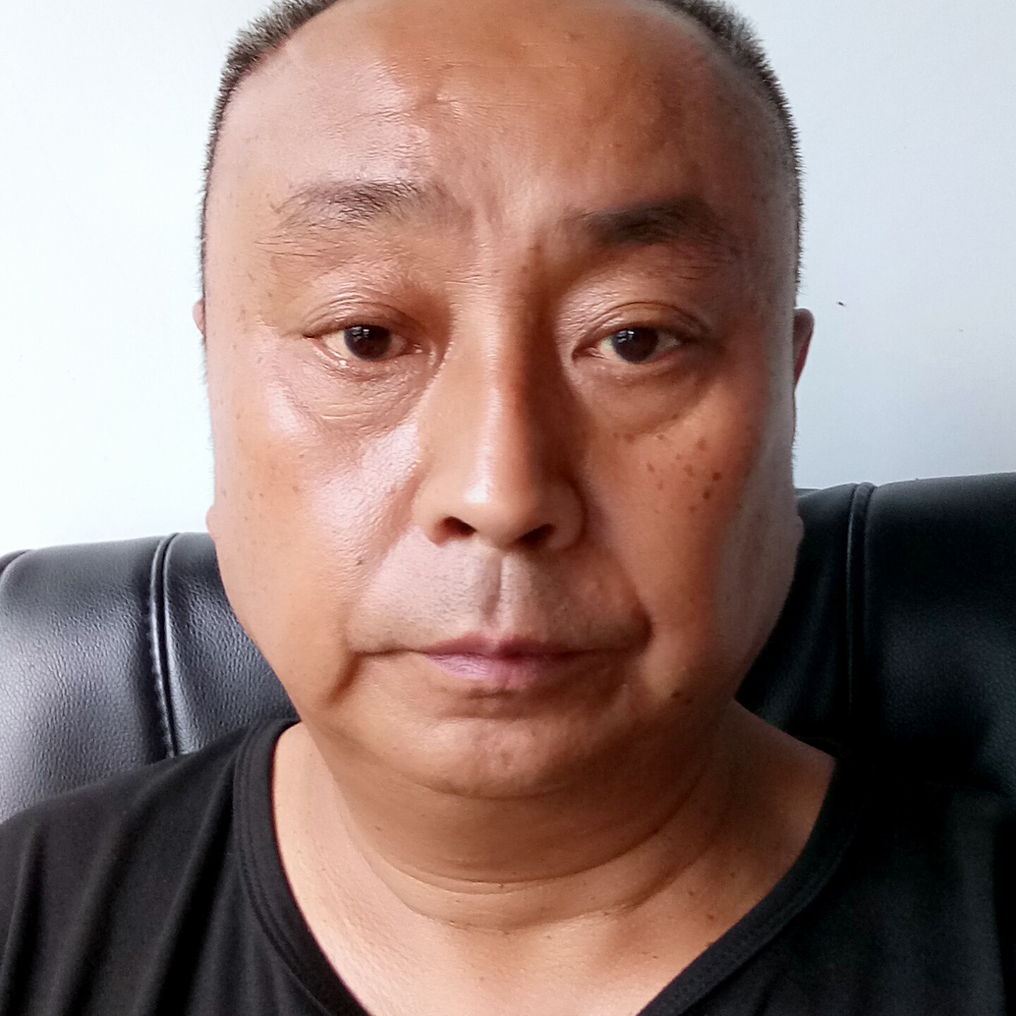 快乐的干人的照片
