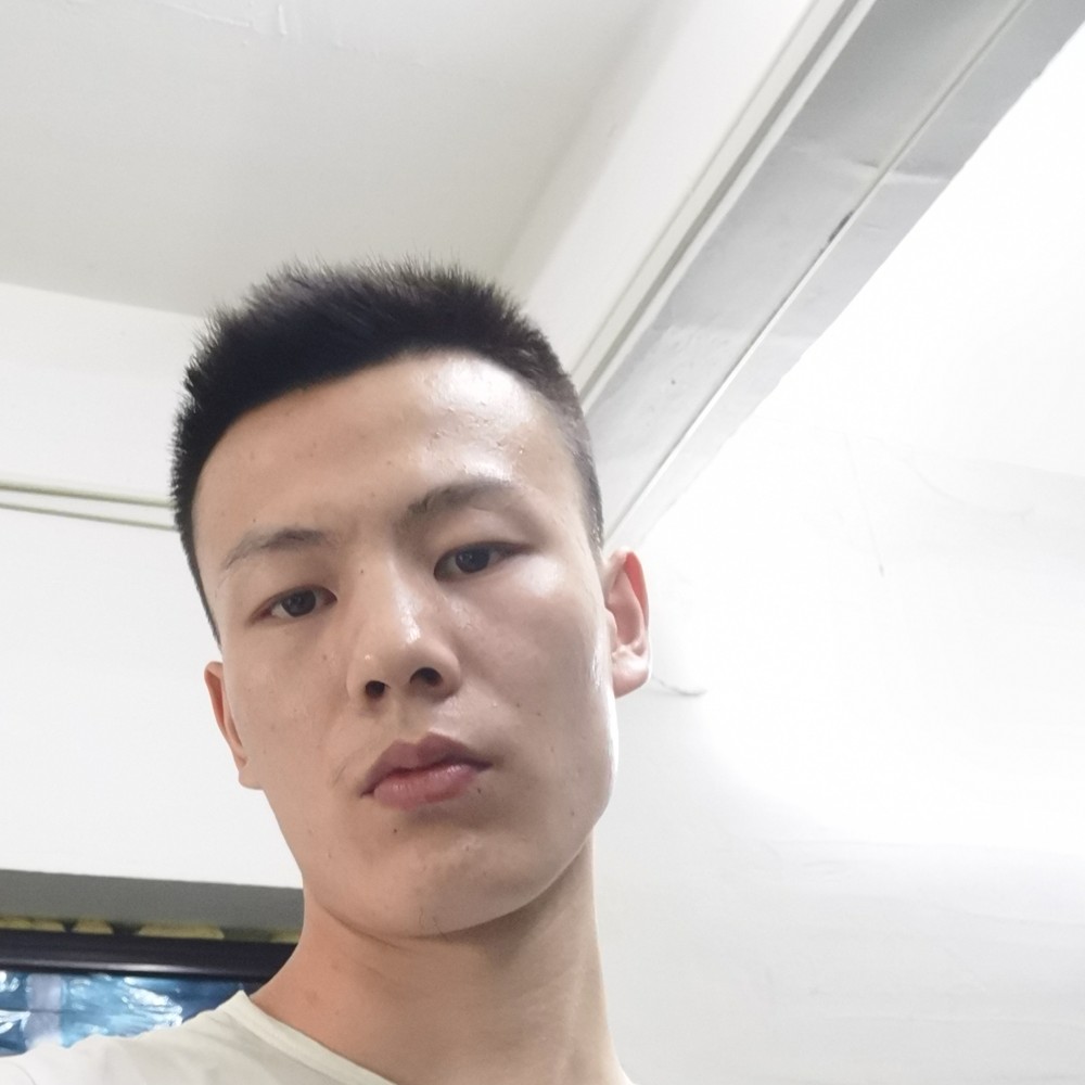 姜钱平的照片