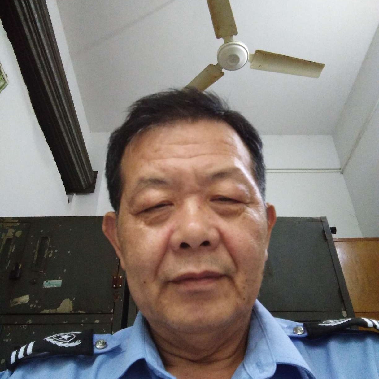 听话深拥情动的照片