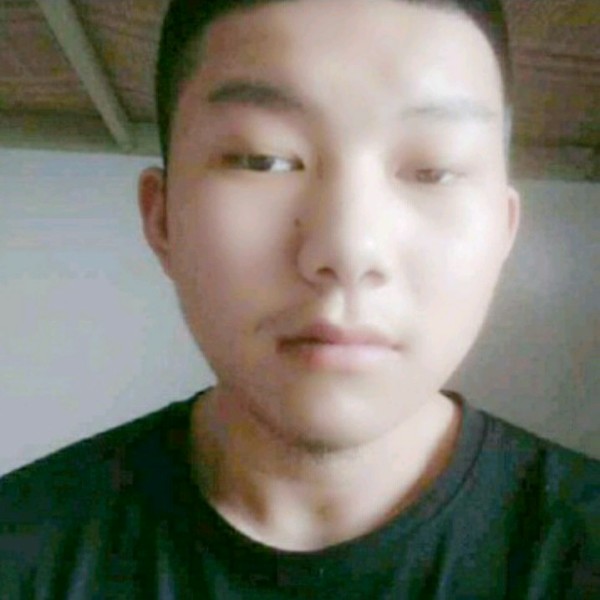 江小白lsj的照片