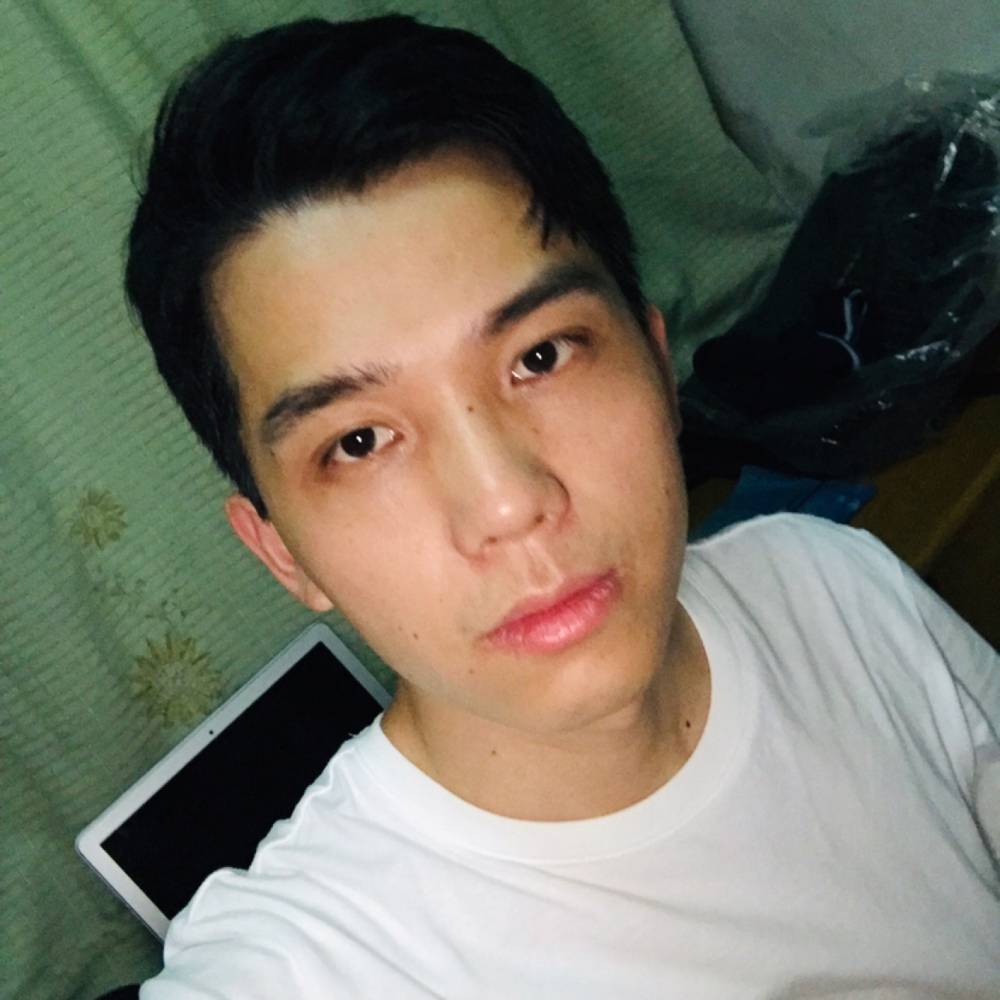 张三哈哈的照片