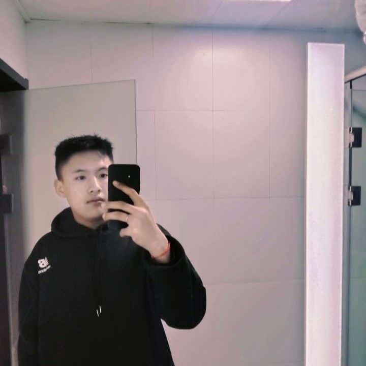 爱撒娇蹙眉情话的照片