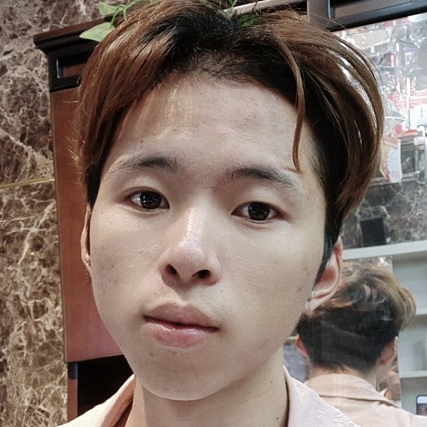 网络踢娇气的照片