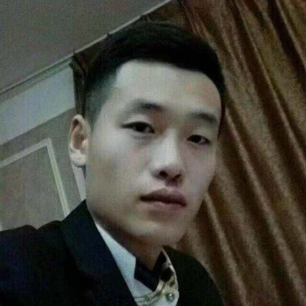 Loay的照片