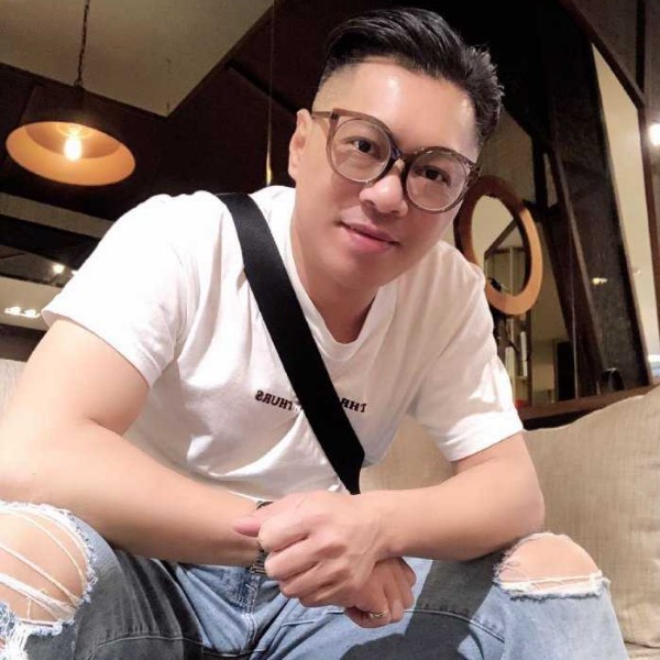 流浪巨人的照片