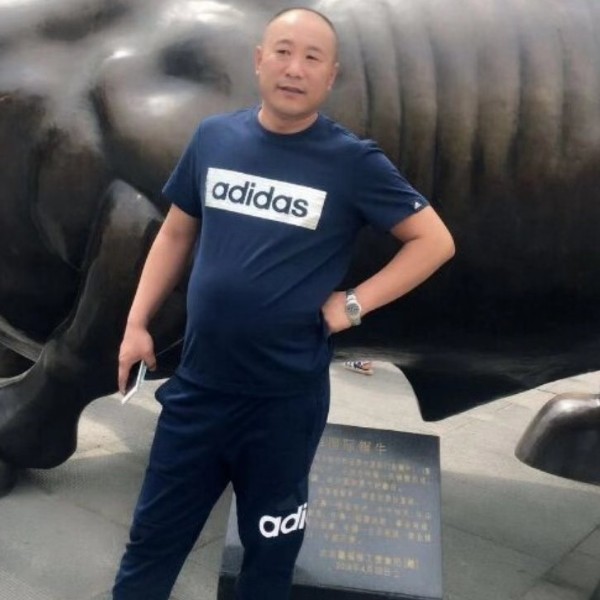 专注与盼望的照片