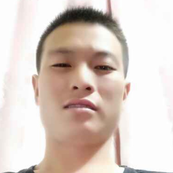 手套回首仁爱的照片