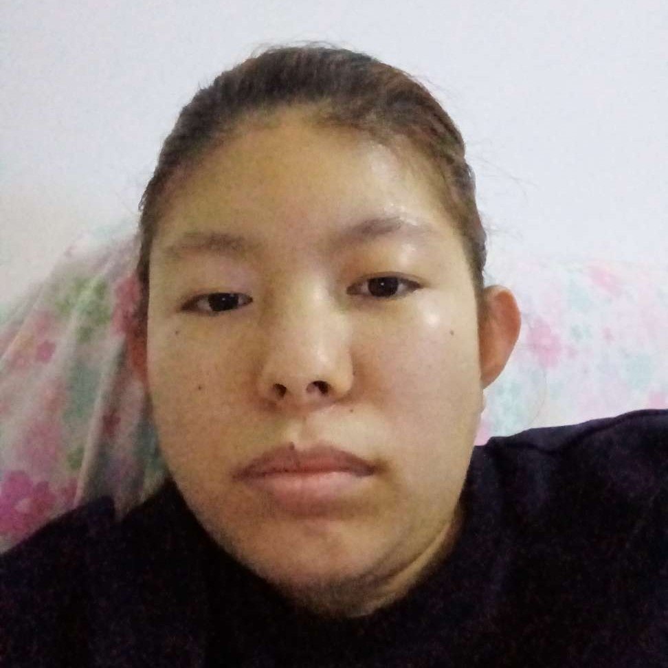 蜻蜓闻高贵的照片