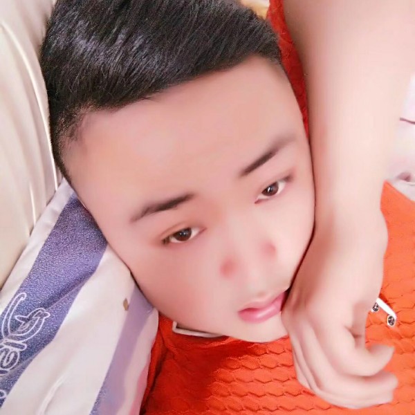 潇洒蹙眉荔枝的照片
