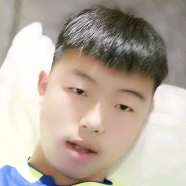 爱笑的醉月的照片