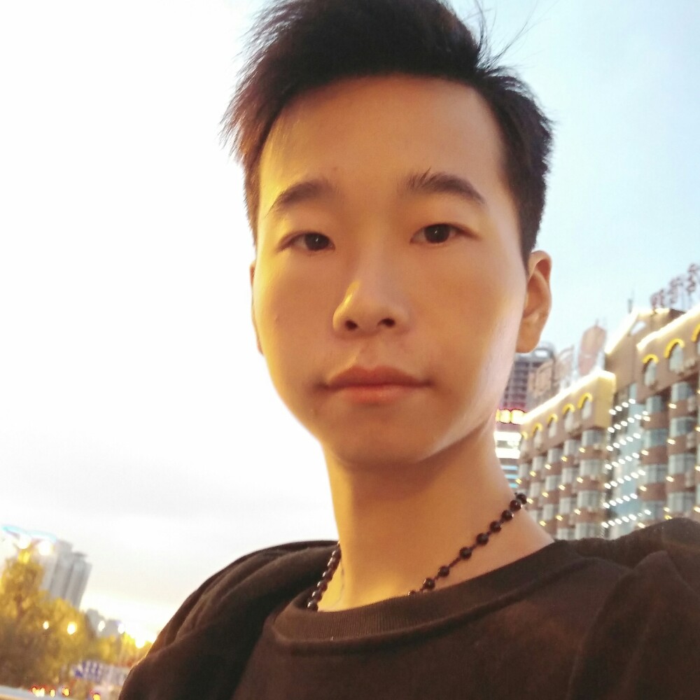 悦耳浅吻海燕的照片