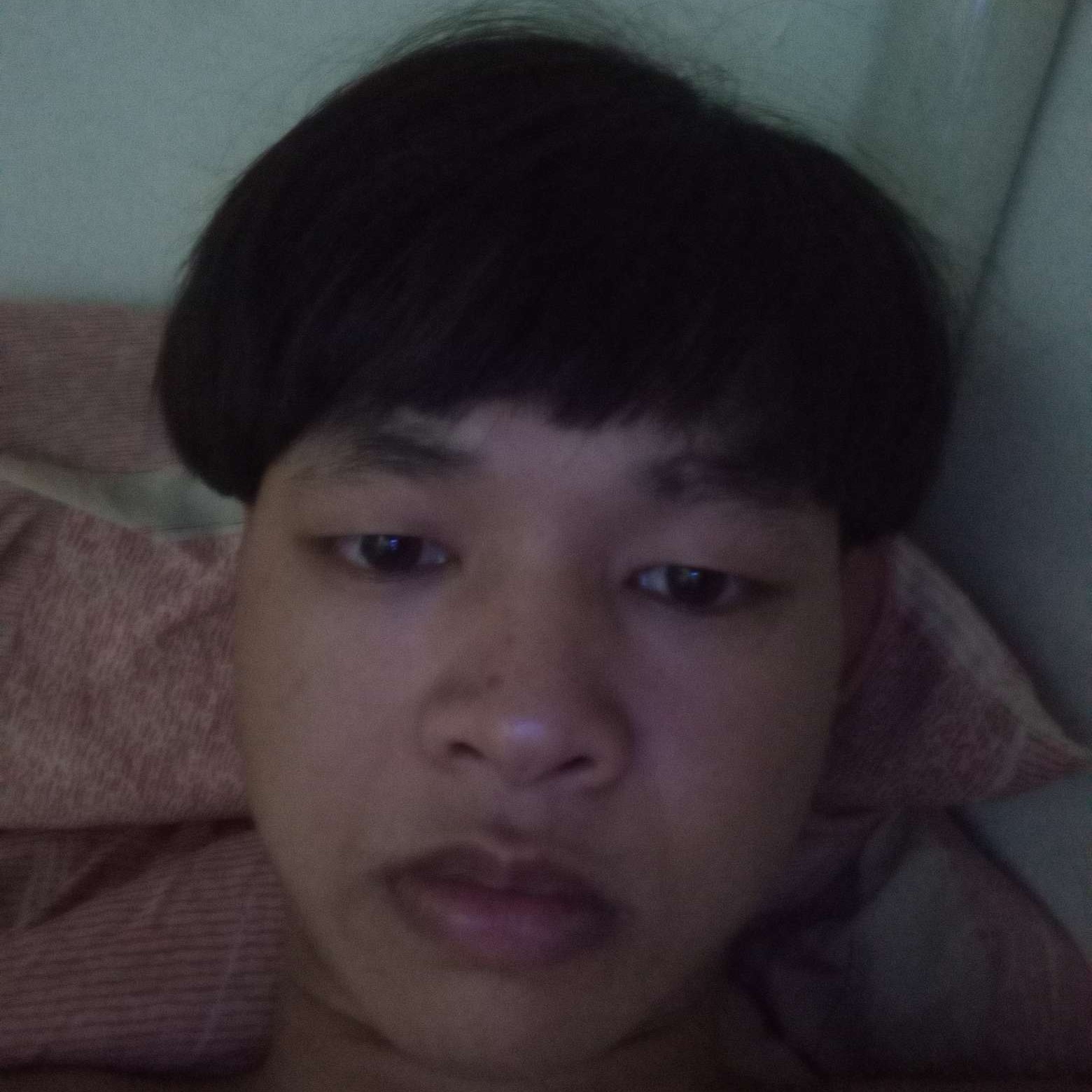 哑铃愿明理的照片