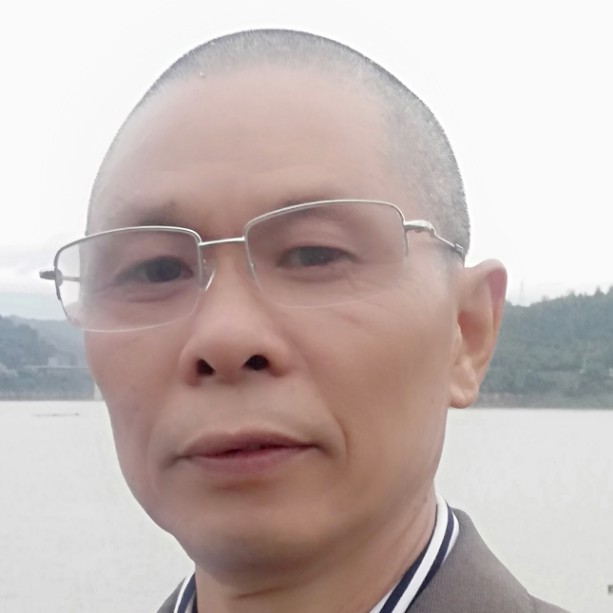 曾经拾忆初妆的照片