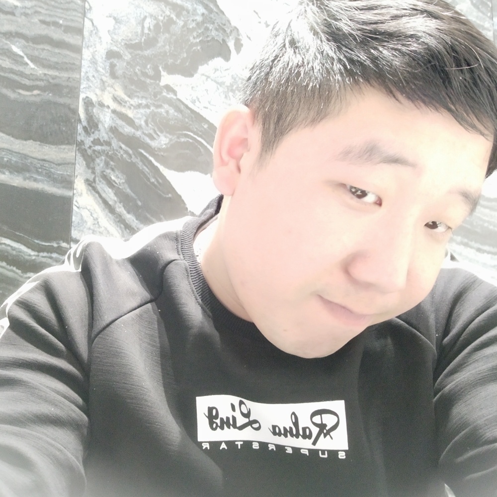 莫笑哥哥的照片