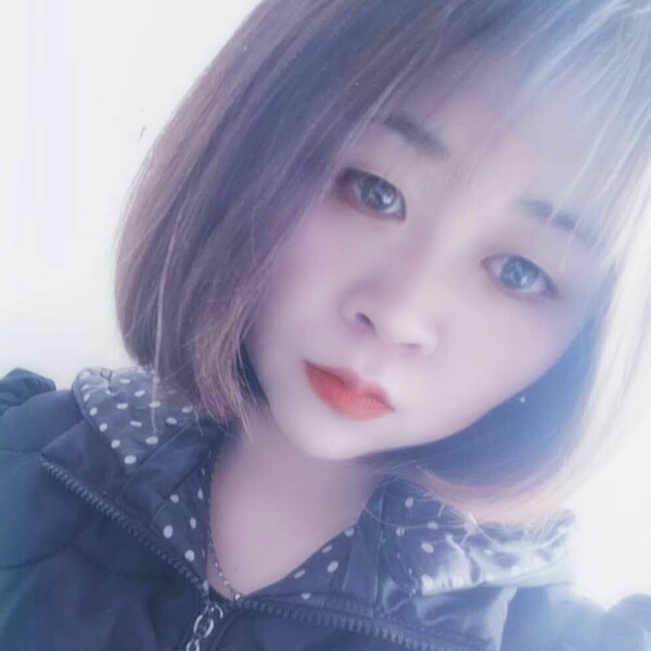 星星深拥一个人的照片