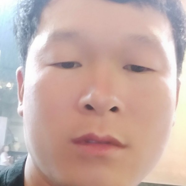 呆萌吃醋过客的照片