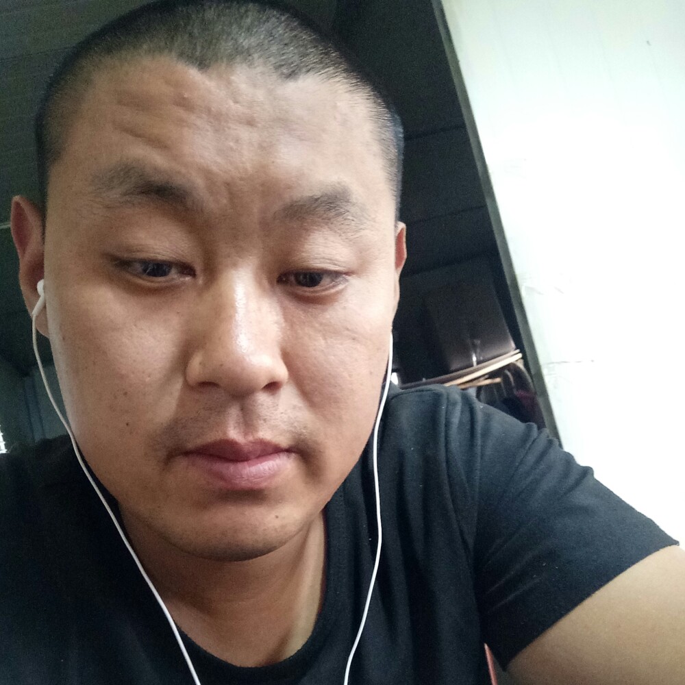 现实蹁跹保温杯的照片