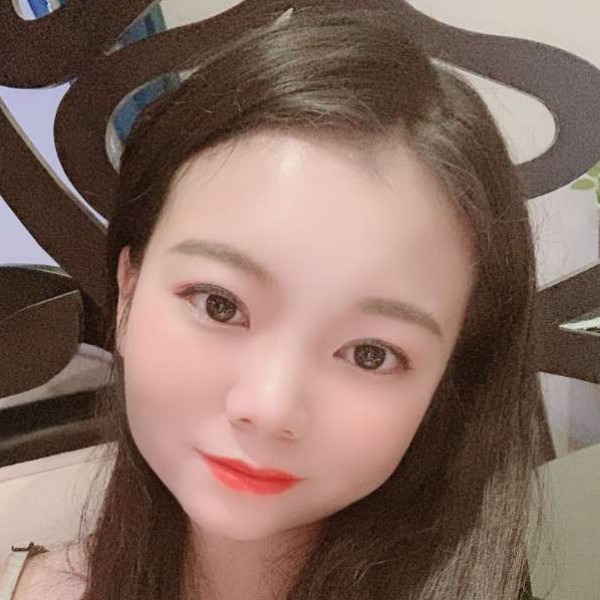 小蝴蝶甜蜜的照片