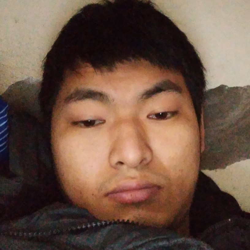 少女笑无奈的照片